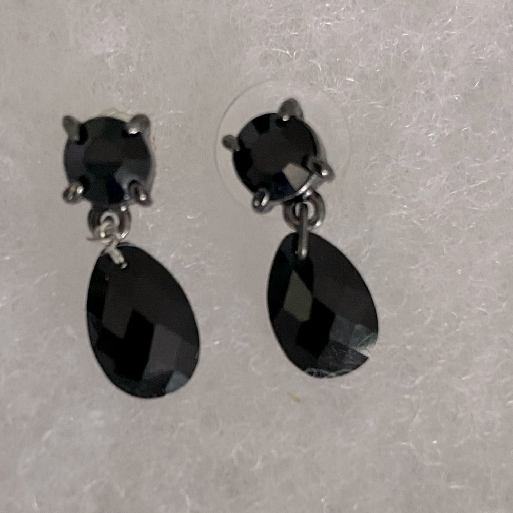 Black crystal earrings